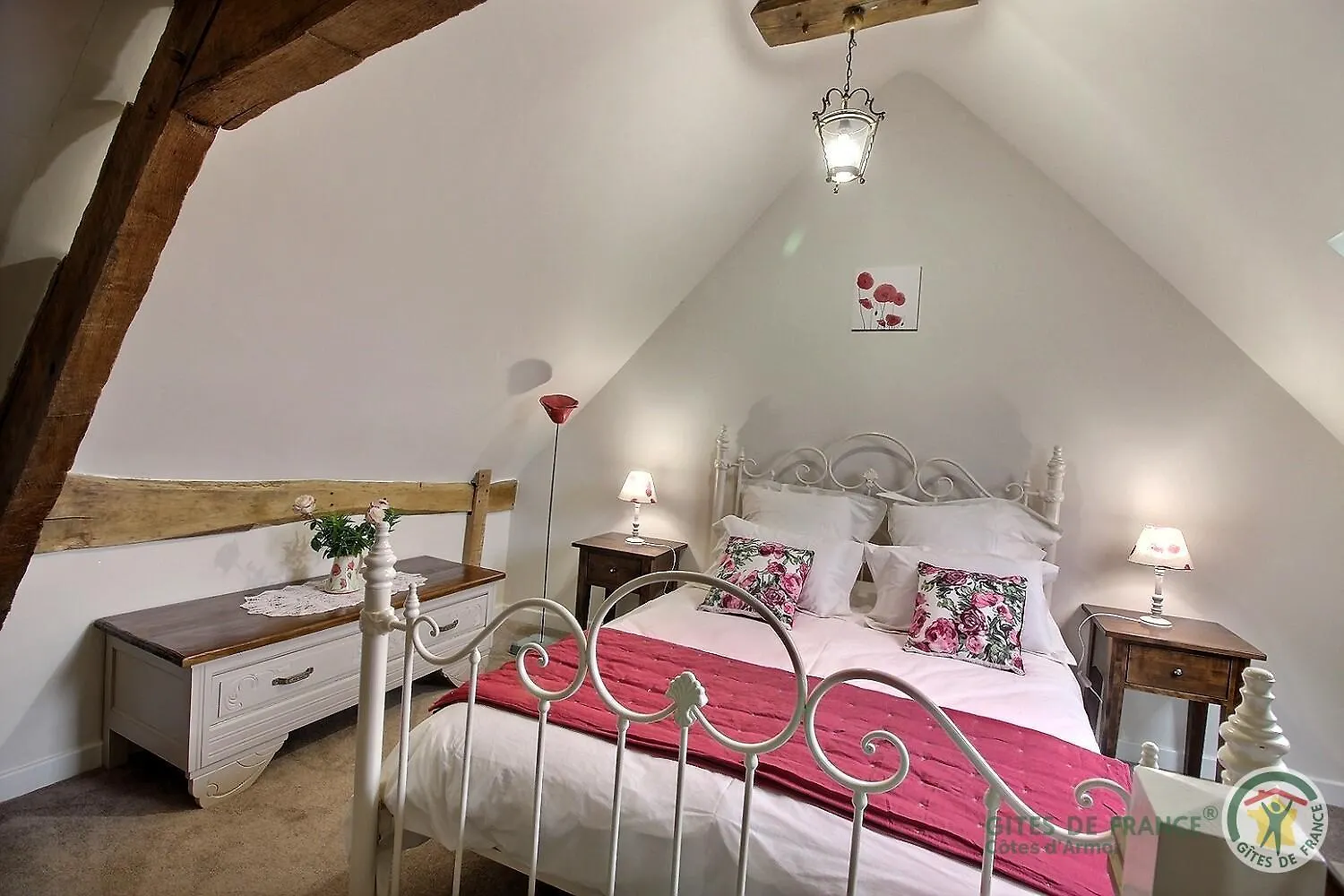 Le Parfum Des Fleurs Bed and Breakfast Plussulien 0*,
